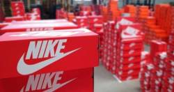Nike ngừng bán hàng trên Amazon