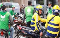 Vòng xoáy mưu sinh của những tài xế xe ôm 4.0 thời COVID-19