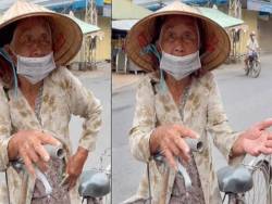 ‘Nãy xin 3kg gạo mà họ làm bà mắc cỡ quá’