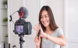 KOLs, mẹ bỉm sữa… muốn livestream Facebook, Youtube phải thông báo thông tin liên hệ với Bộ Thông tin và Truyền thông
