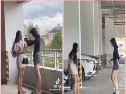 Sự thật đằng sau clip thanh niên bóc phốt 2 “hot girl tài chính” sống ảo ở bãi xe, chụp vội vài tấm rồi lôi bánh mì ra ăn