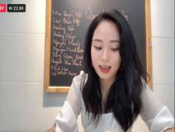 Cô giáo Vật lý “triệu view” là ai mà đến cả PewPew cũng thức đến 12h đêm nghe giảng bài?