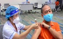 FPT xin tiêm vaccine Vero Cell do Sinopharm sản xuất