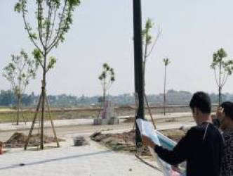 Đánh thuế đất bỏ hoang, chặn tình trạng phát hành trái phiếu lấy tiền gom đất
