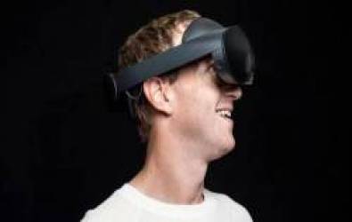 Cánh cổng dẫn vào thế giới metaverse