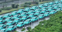 Khai trương hãng taxi thuần điện đầu tiên tại Việt Nam