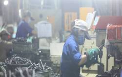 Báo cáo Thủ tướng việc hàng loạt doanh nghiệp chờ đóng cửa