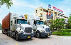 Một doanh nghiệp dệt may lớn chuẩn bị trả cổ tức tiền mặt và cổ phiếu tỷ lệ 72%, thị giá tăng gấp đôi từ đầu năm