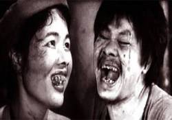 Khai thác và giật tít của Thông tấn xã làng Vũ Đại