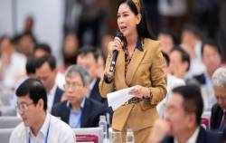 Ngoài những doanh nghiệp rất liều, ‘dùng thuốc tăng trọng’, lớn nhanh, ngã bệnh, lăn đùng ra chết yểu thì vẫn có rất nhiều DN chân chính
