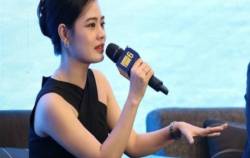 Chỉ được mẹ cho 500 đồng ăn sáng, không sở hữu thành tích “chói lọi”