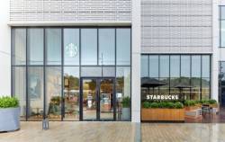 Starbucks Vietnam – Chặng đường 10 năm và cột mốc 100 cửa hàng
