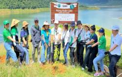 Manulife tiếp tục hành trình phục hồi rừng, phủ xanh Việt Nam
