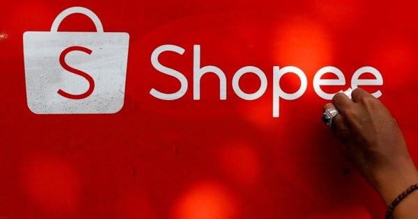 Shopee bắt tay với YouTube làm thương mại điện tử