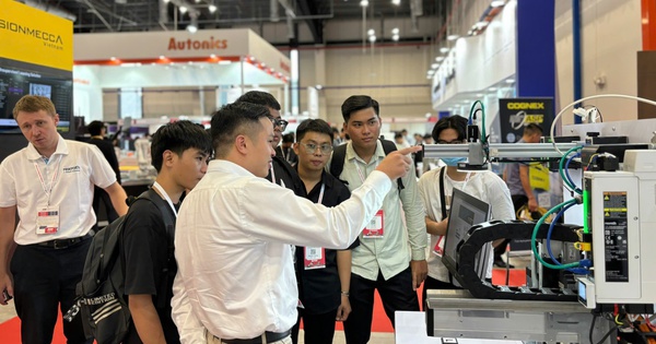 Hệ sinh thái nhà máy thông minh của Bosch Rexroth tại Automation World Vietnam 2024